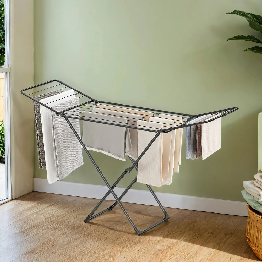Foldable clothes drying rack with gullwings for laundry use